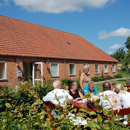Belaegningen Hostel Brondby Luaran gambar